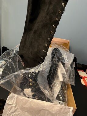 Flat bottom Black Suede Lace-Up Knee Boots